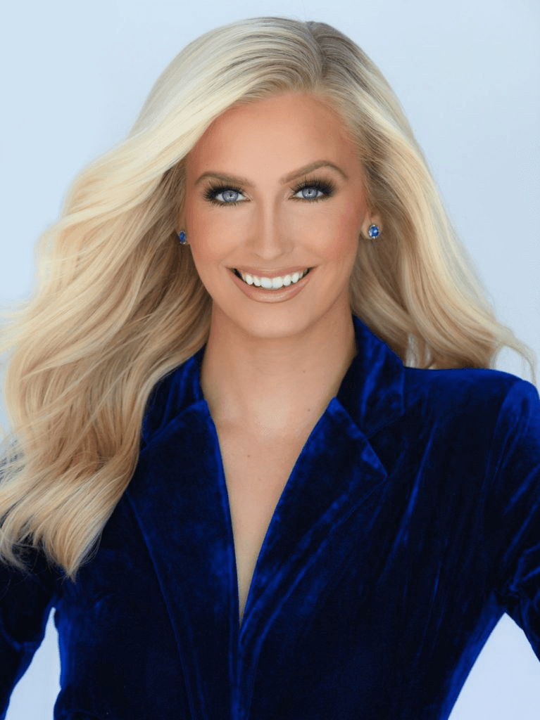 Madison Marsh headshot