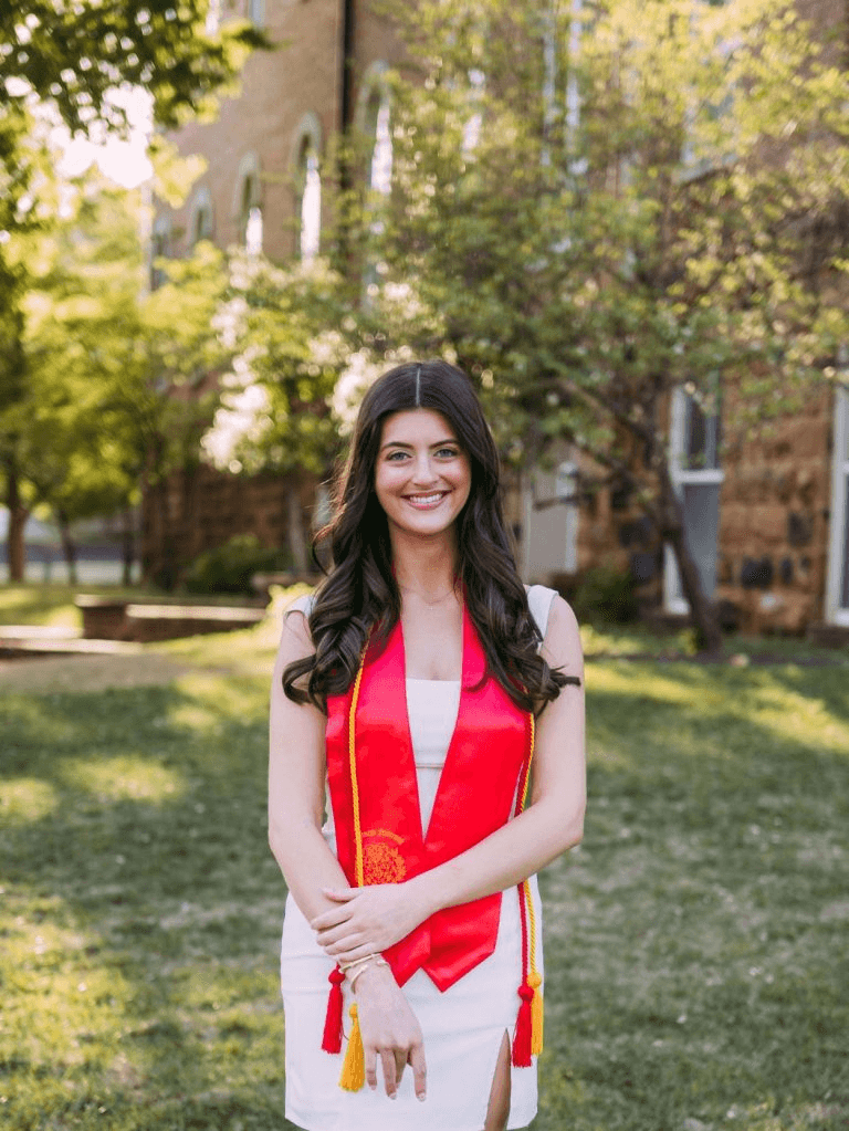 Regan Christian headshot